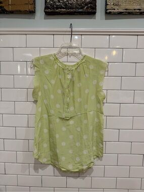 Broadway and Broome Light Green Polka Dot Sleeveless Blouse